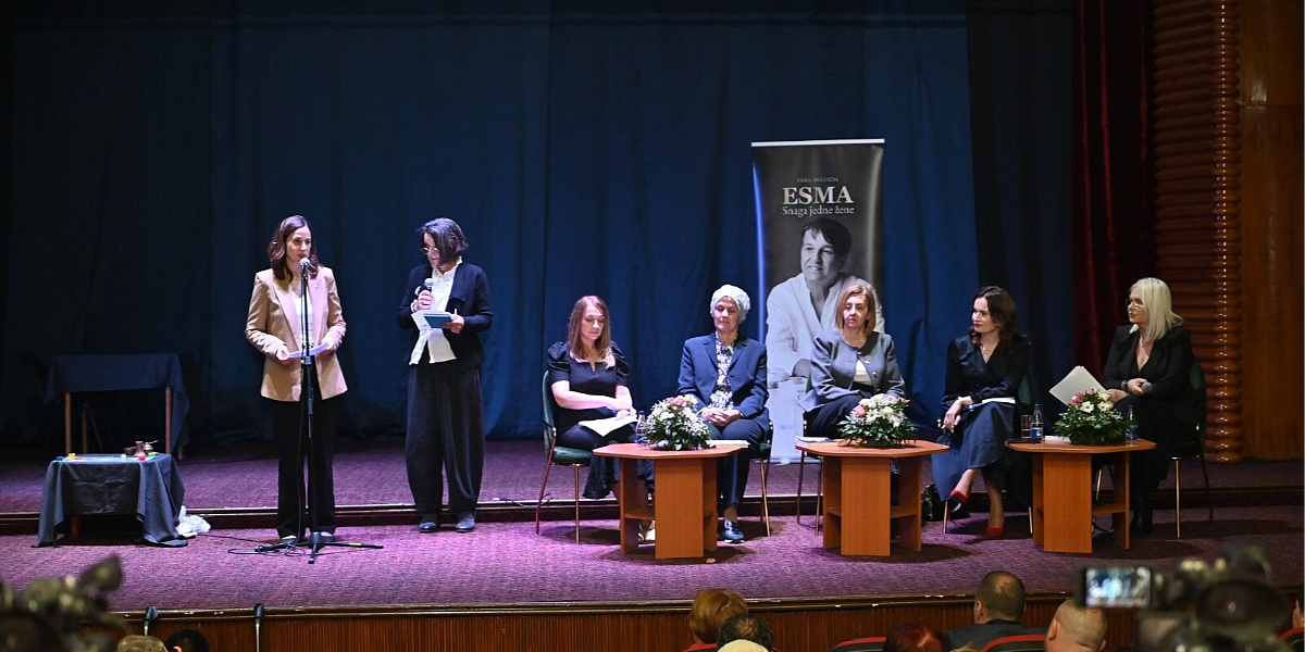 Prepuna sala i emocije na promociji knjige Esme Drkende: 