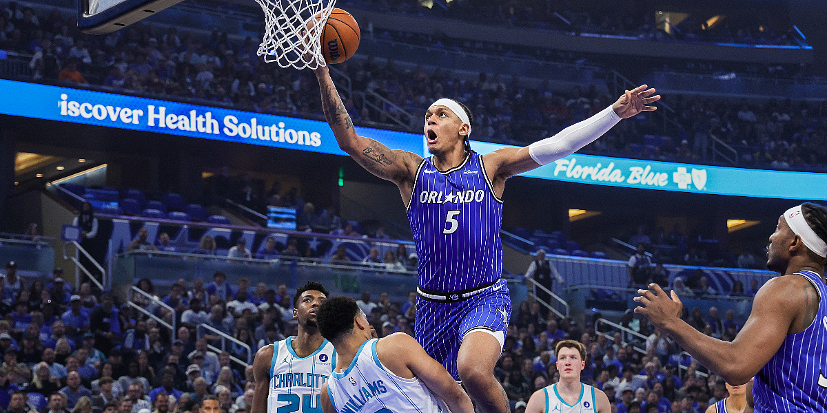Orlando i Phoenix se plasirali u NBA play-off, kraj sezone za Charlotte i Golden State