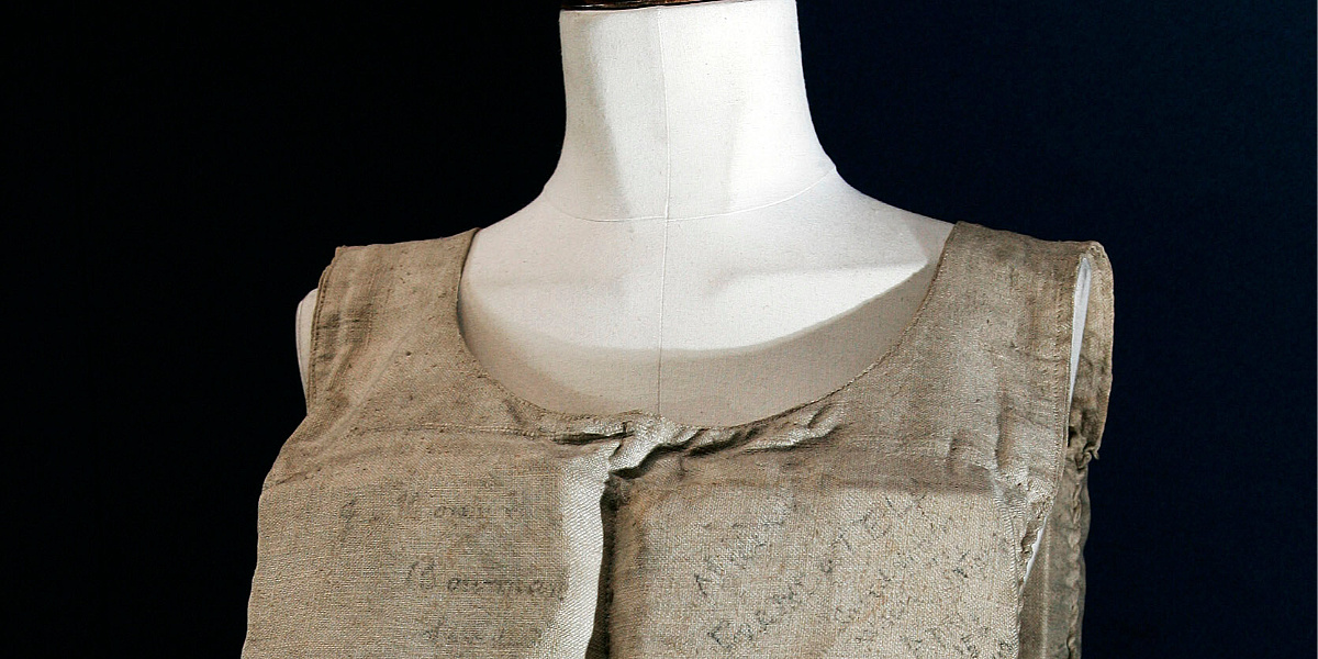 Prsluk za spašavanje putnice koja je preživjela nesreću Titanica prodat za više od 900.000 dolara