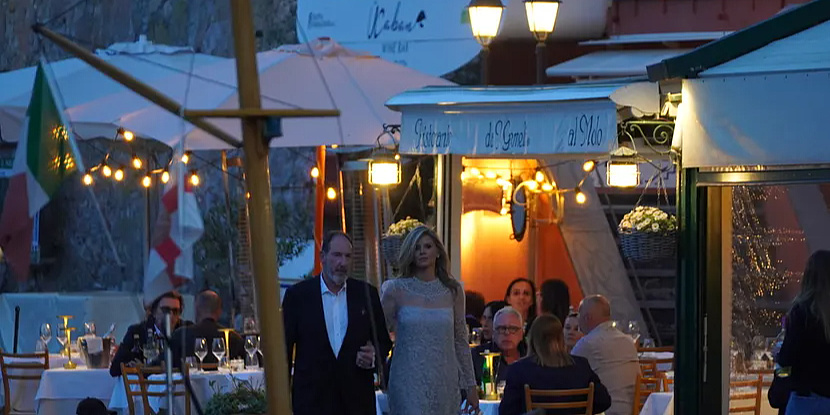 Počelo svadbeno slavlje: Objavljena prva fotografija Meline Džinović i njenog supruga