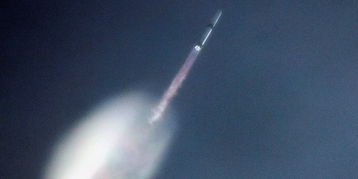 Bezosov Blue Origin napravio veliki iskorak: Uspješno lansirana raketa s već korištenim boosterom