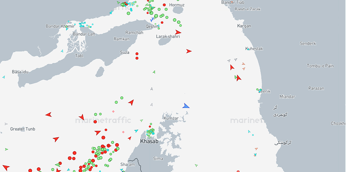 Stanje u Hormuzu ponovo napeto, Iranci najavili odgovor na američki napad na brod: 