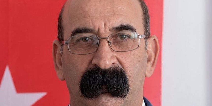 Turski političar postao viralno lice zbog svojih brkova: 