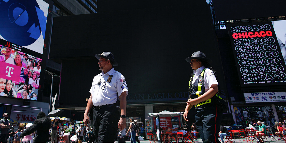 Nasred Times Squarea u New Yorku policija pronašla bebu, roditelji je ostavili nakon svađe