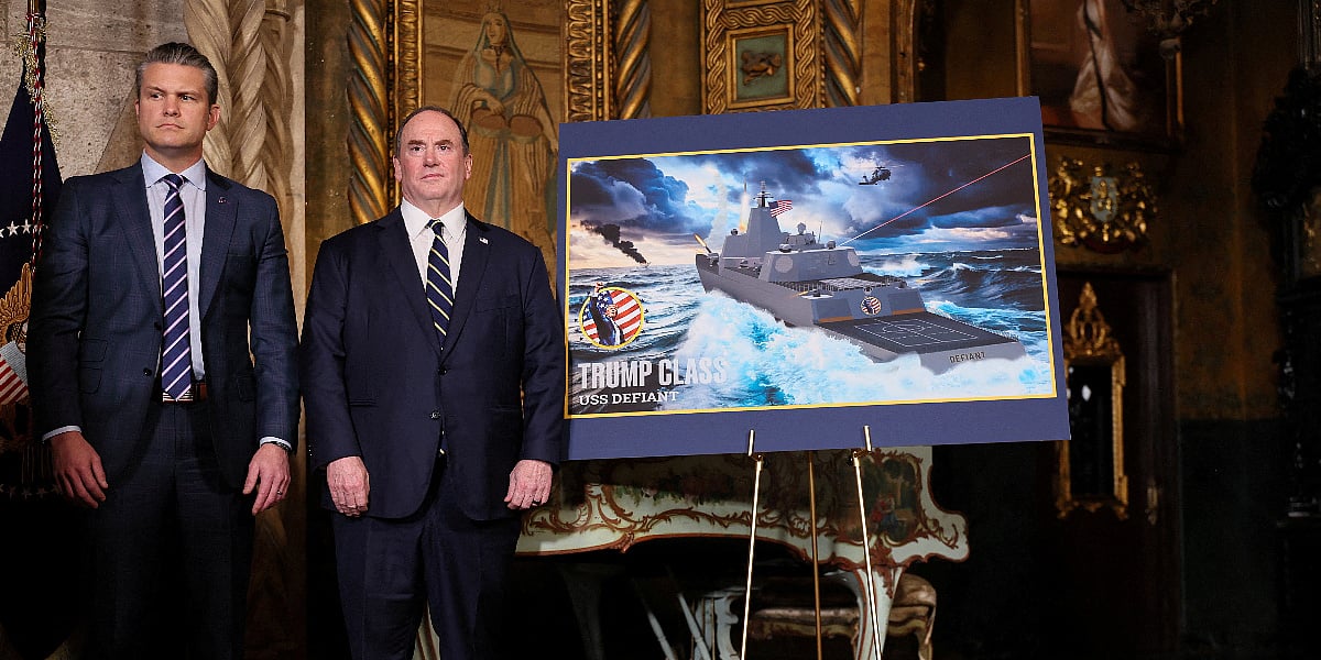 NYT otkrio haos s otkazom sekretara Mornarice: Otišao u Bijelu kuću da mu Trump lično saopšti odluku