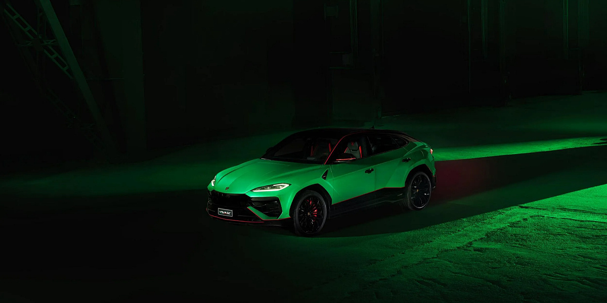 Lamborghini predstavio specijalni Urus SE Tettonero Capsule