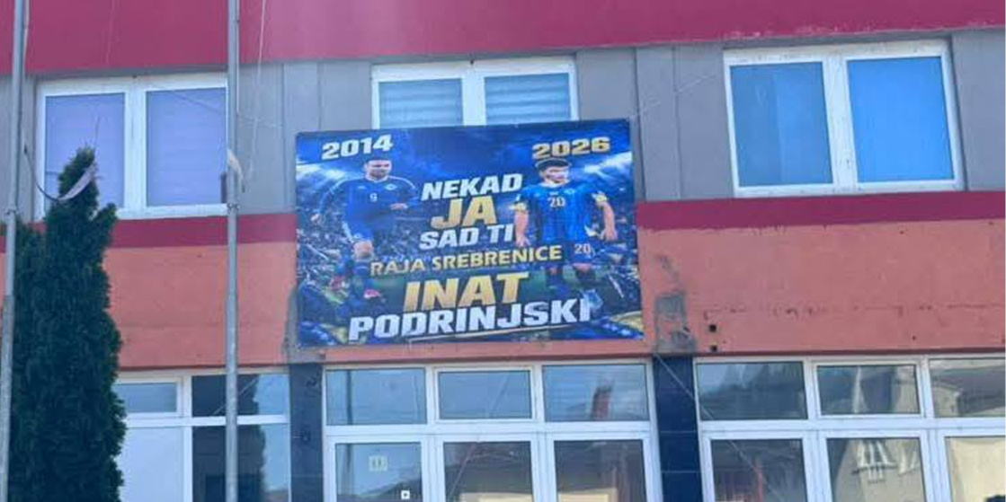 U Srebrenici osvanuo baner za Bajraktarevića i Ibiševića: 