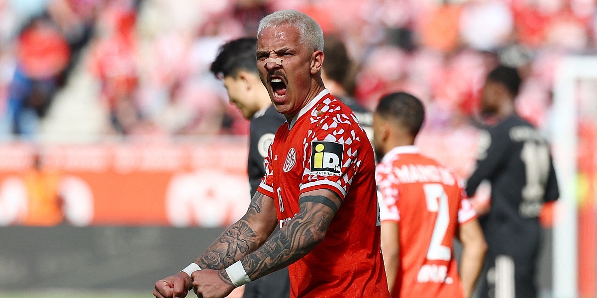 Bayernu prijeti nezapamćen debakl u Bundesligi, gube 3:0 na poluvremenu od Mainza