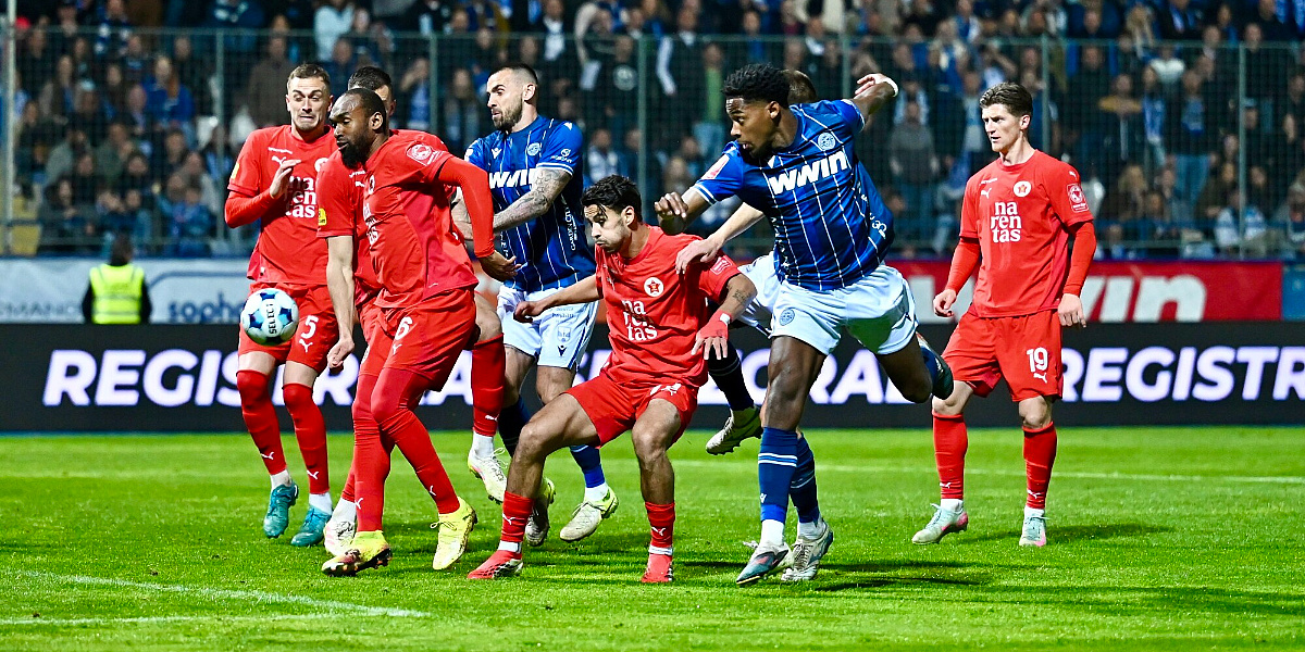 Željezničar - Velež od 20:45: Poznati sastavi za derbi kola na Grbavici