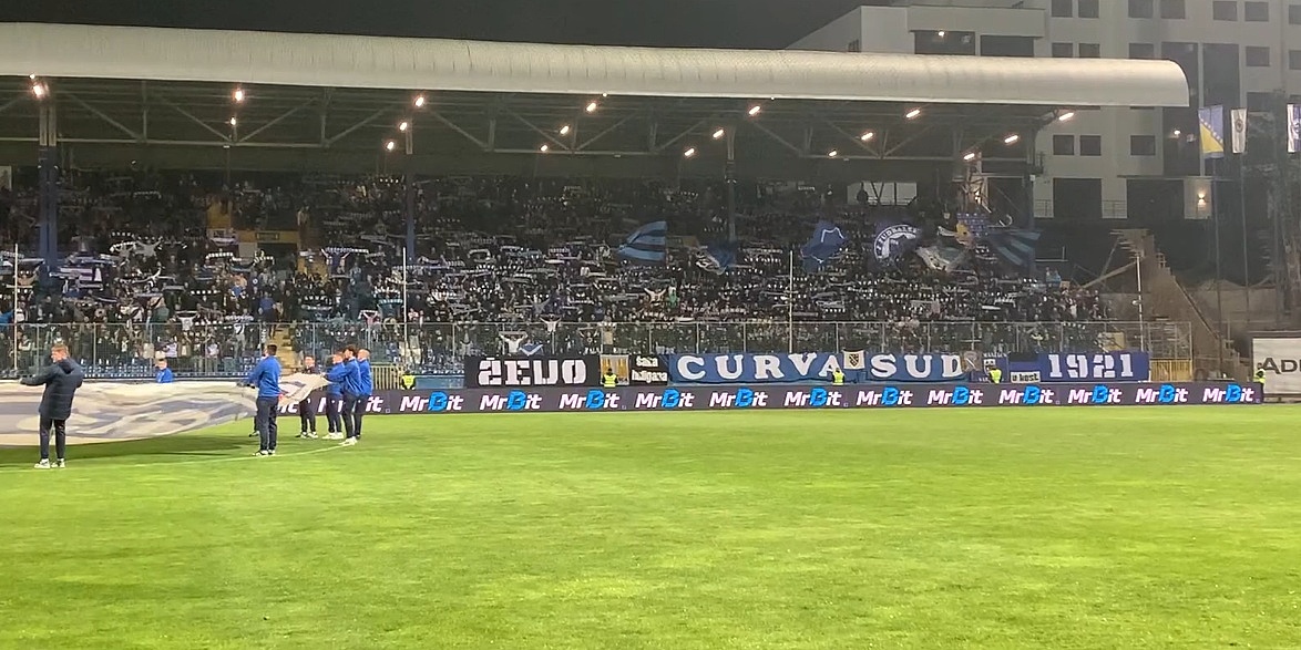 Dolinom ćupova se orila 