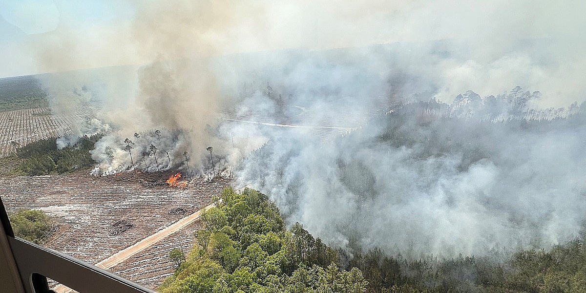 Požari u SAD-u koji su uništili više od 120 kuća i dalje prijete stanovnicima