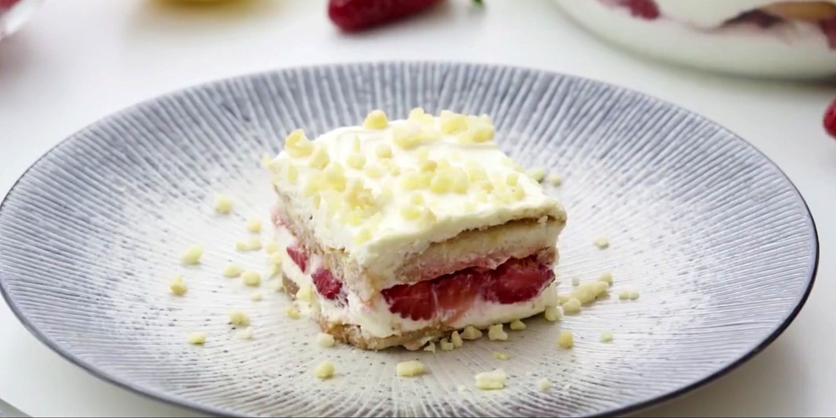 Napravite tiramisu s jagodama: Spoj nježne kreme i sočnog voća daje mu poseban šarm