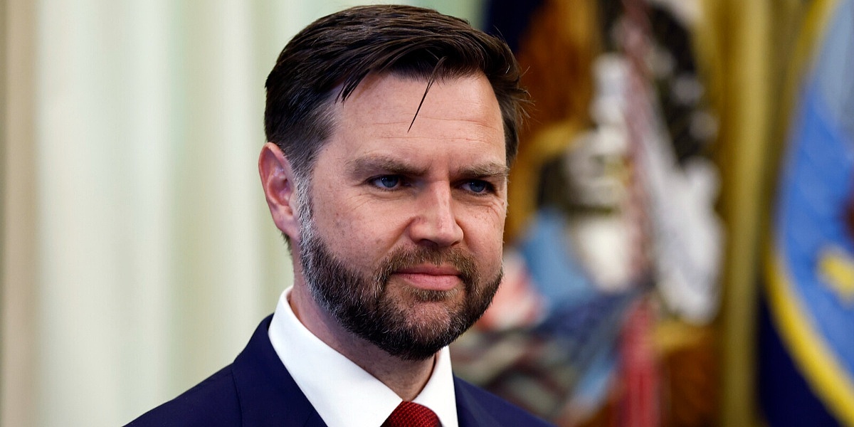 Vance misli da su SAD potrošile značajan dio ključnog naoružanja: Iran i dalje raspolaže sa značajnim kapacitetima