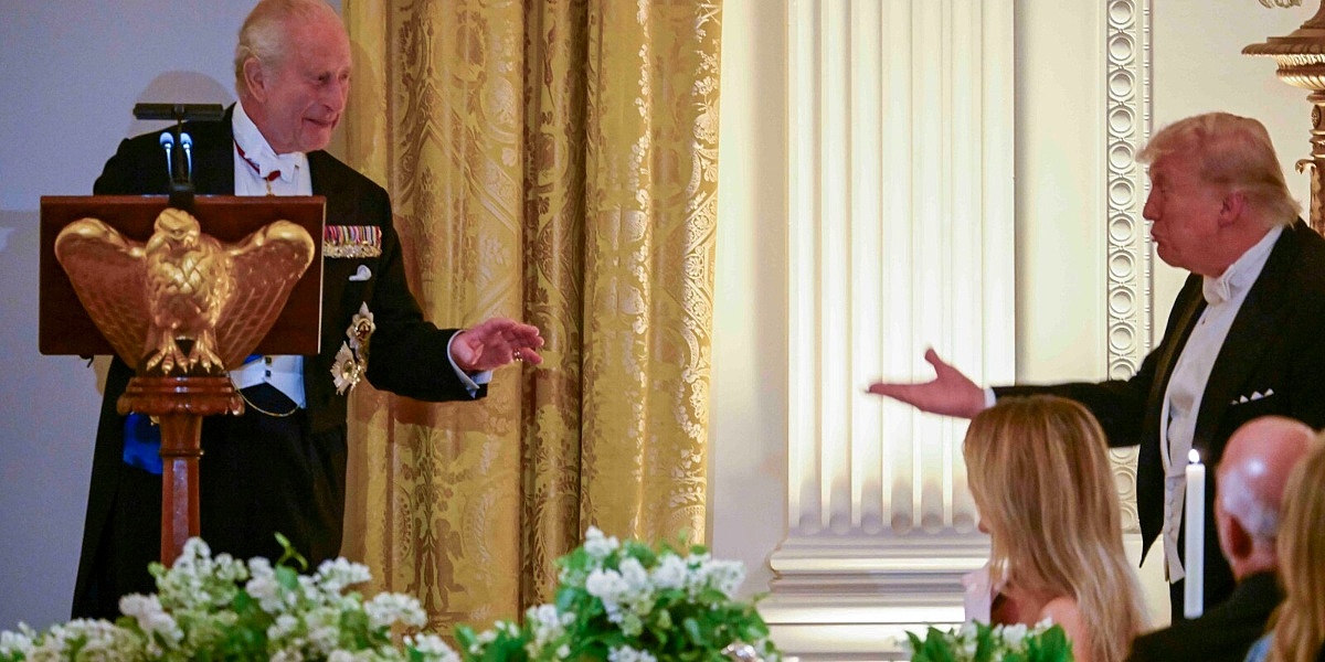 Kralj Charles se našalio da bi se u SAD-u danas govorio francuski jezik da nije bilo Britanaca, Macron odmah reagovao