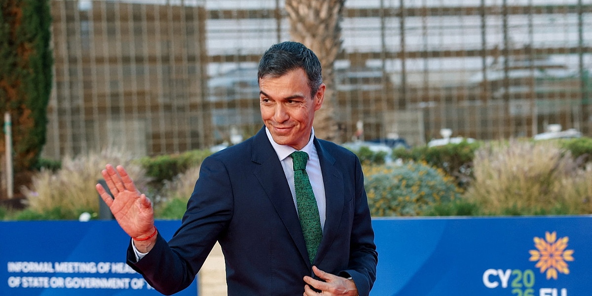 Avion u kojem se nalazio Pedro Sanchez morao prinudno sletjeti u Ankaru: Prijavljeni tehnički problemi