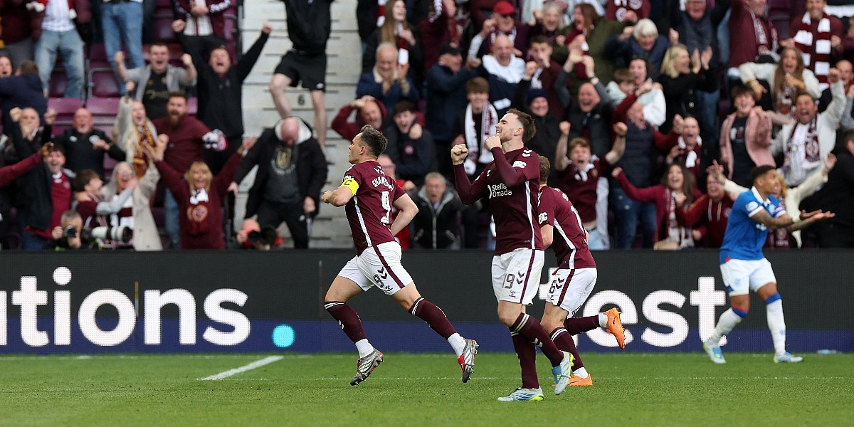 Epska senzacija sve bliže: Hearts velikim preokretom srušio Rangerse, čudo je na vidiku