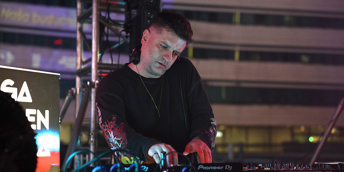 DJ-evi Bonjasky i Lubnya zagrijali atmosferu pred nastup DJ Claptonea: Rasplesali su čak i stariju generaciju