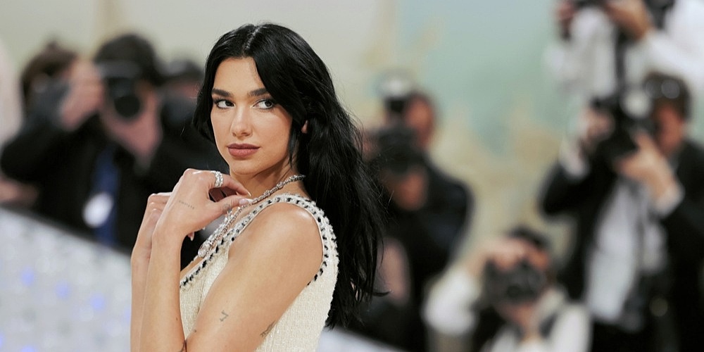 Dua Lipa tužila Samsung za 15 miliona dolara zbog korištenja njenog lika na kutiji za televizore