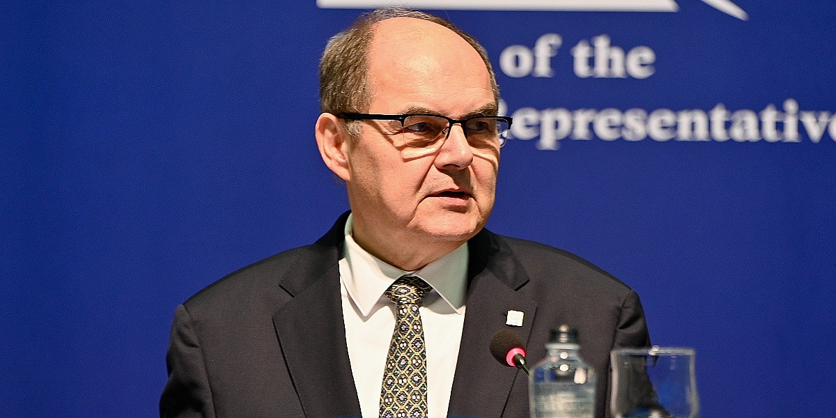 Christian Schmidt i poređenje s drugim visokim predstavnicima: Samo je Valentin Inzko duže boravio u BiH