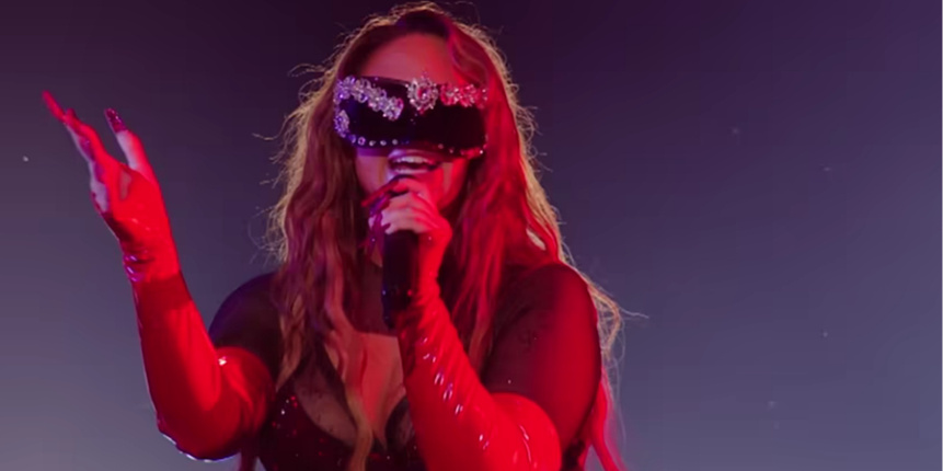 Švedska predstavnica na Eurosongu zbog nezgode s maskom prvi put otkrila dio lica: 