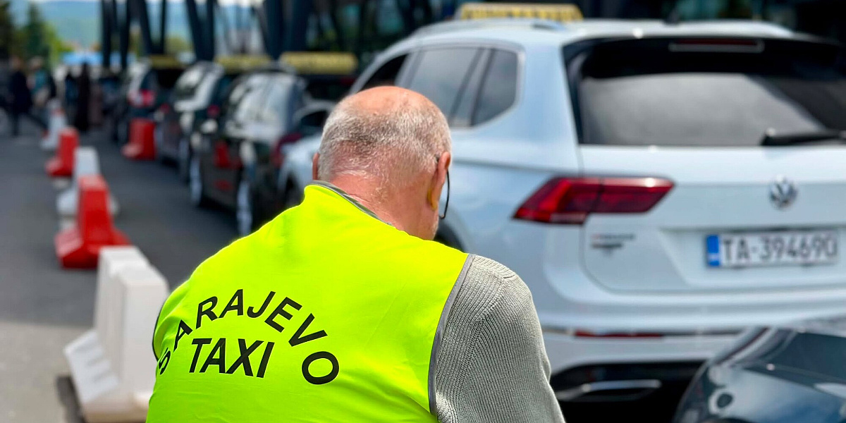 Da li su taksisti u Sarajevu zbog poskupljenja ostali bez prometa: Pojedini kažu da je smanjen za čak 40 posto