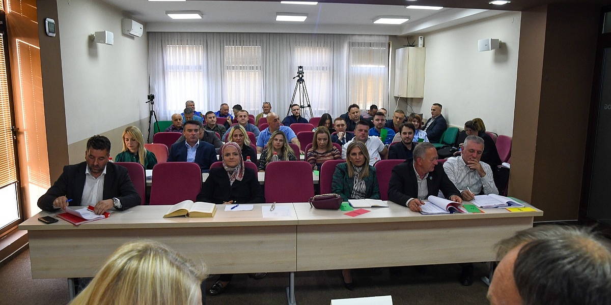 Općinsko vijeće Hadžići usvojilo izmjene Budžeta za 2026. godinu: Budžet povećan na 21,1 milion KM