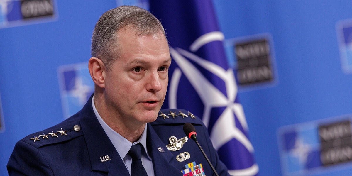Komandant NATO-a potvrdio da će SAD povući 5.000 vojnika iz Evrope i najavio nastavak smanjenja američkih trupa