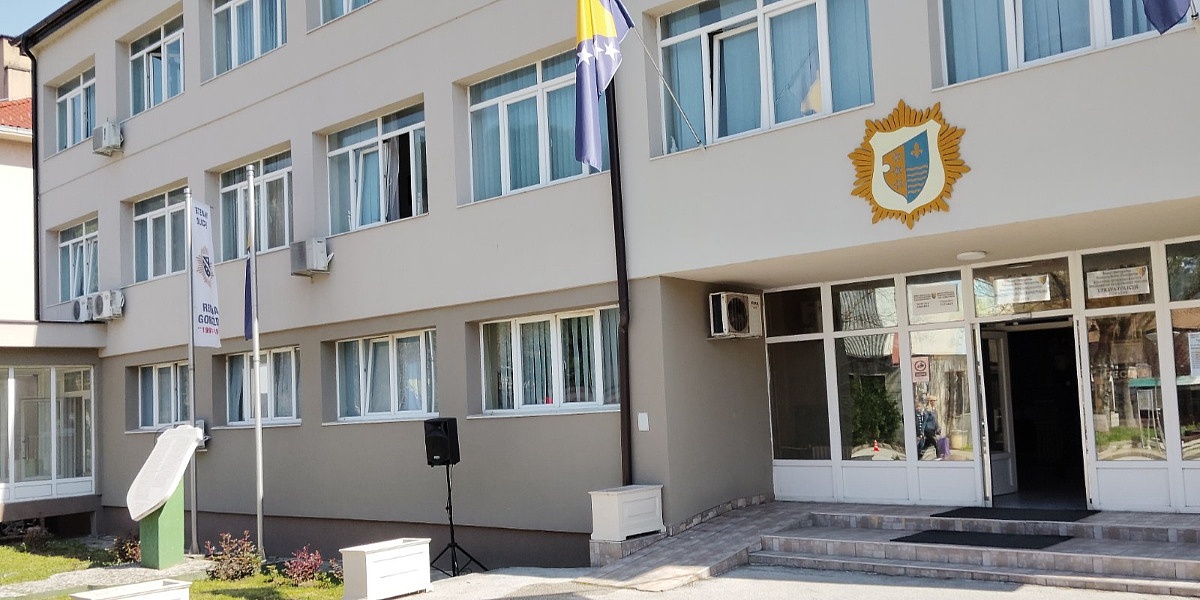 U Goraždu izrečena prva kazna za obijesnu vožnju: 3.050 KM za izazivanje udesa u alkoholisanom stanju