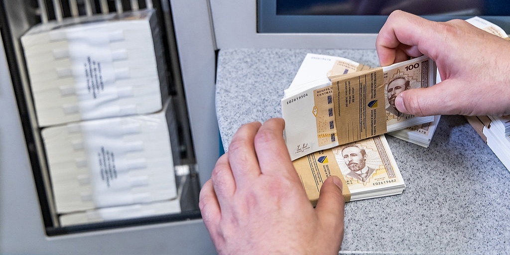 Zašto OHR još ne može biti zatvoren: Osim državne imovine, RS konstantno ugrožava i fiskalnu stabilnost