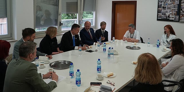 Delegacija Češke Republike posjetila Opću bolnicu "Prim dr. Abdulah Nakaš", postignuti dogovori o saradnji
