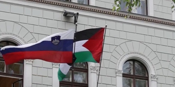 Premijer Slovenije uklonio zastavu Palestine sa zgrade parlamenta, predsjednica je odmah podigla na svoju palatu