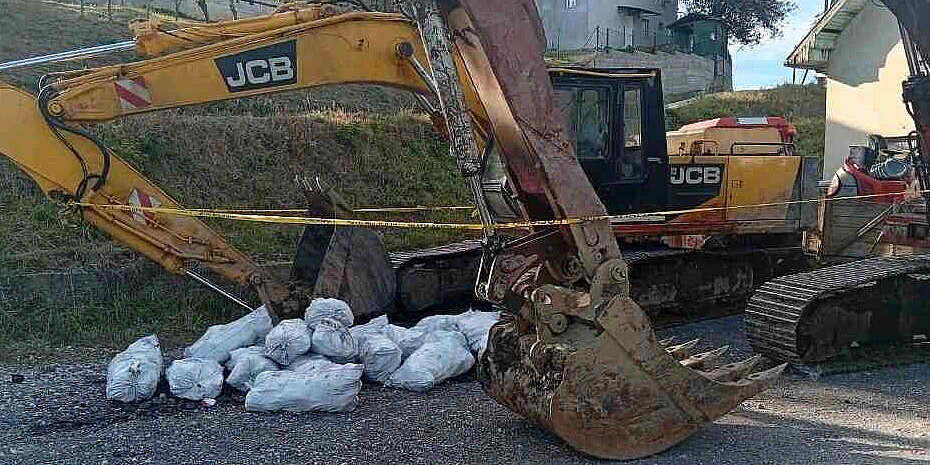 Policija razotkrila ilegalnu eksploataciju uglja u Banovićima i Kalesiji: Oduzeti kamioni i više od 100.000 KM