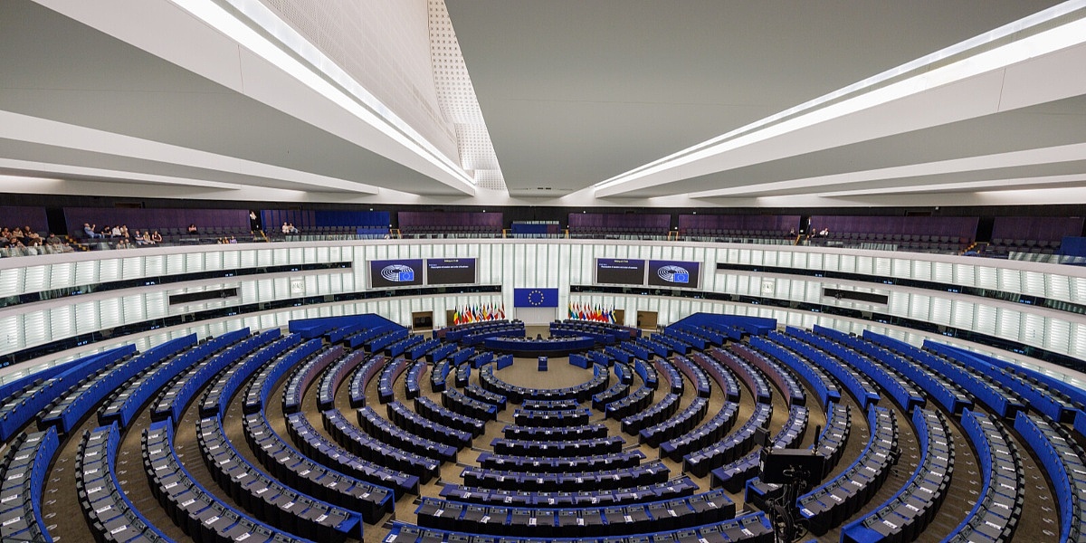 Evropski parlament zakazao raspravu o sahrani Mladića i veličanju zločinaca u Srbiji