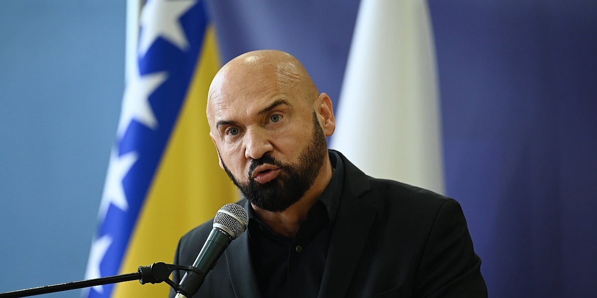Isak na promociji novih kadeta FUP-a: "Izabrani su najbolji i najkvalitetniji, ovo je vrlo dobra klasa"