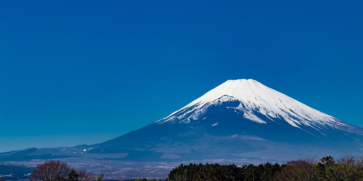 Japan uvodi naplatu usluge spašavanja s planine Fuji van sezone planinarenja.