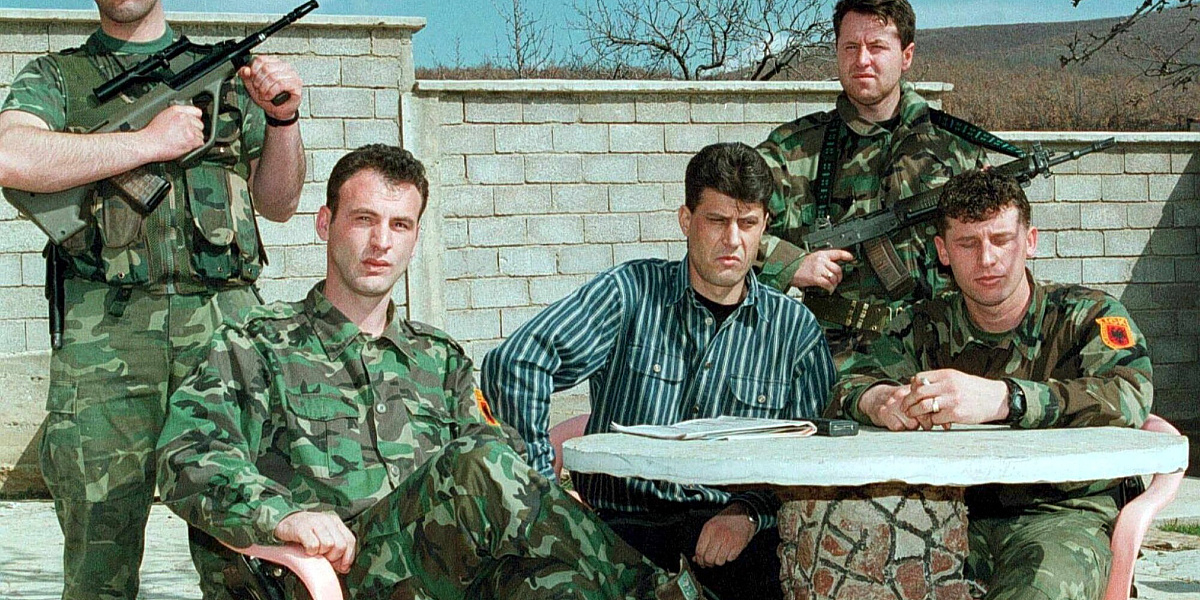 Pad kosovske "Zmije": Kako je Hashim Thaci od miljenika Zapada i "kosovskog Washingtona" postao osuđeni ratni zločinac