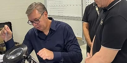 Vučić u Srbiji otvorio fabriku za sklapanje izraelskih dronova, najavio još tri pogona širom zemlje