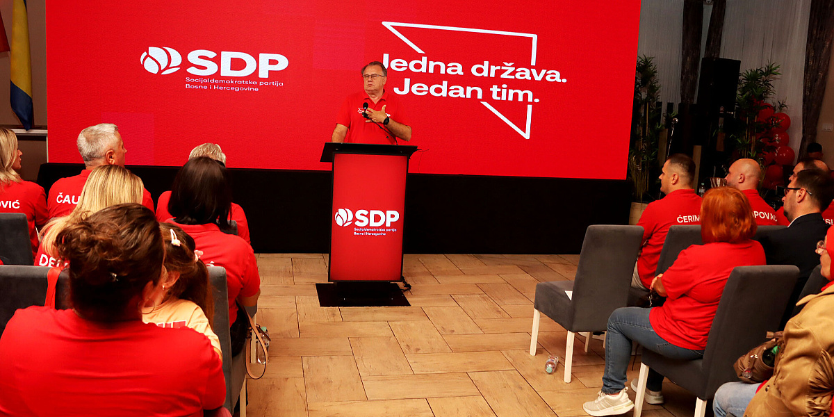 Skup SDP-a u Velikoj Kladuši: Krajina bira rad, razvoj i državu za čovjeka