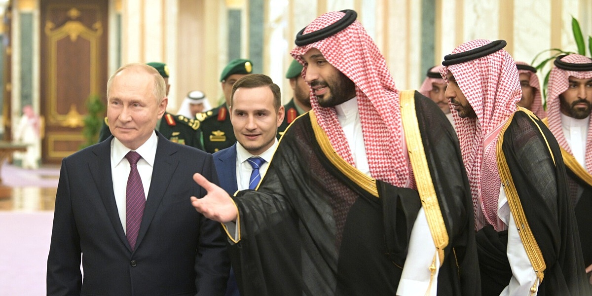 Putin i bin Salman o sigurnosti plovidbe kroz Hormuški moreuz: Svi žele brzi prekid neprijateljstva