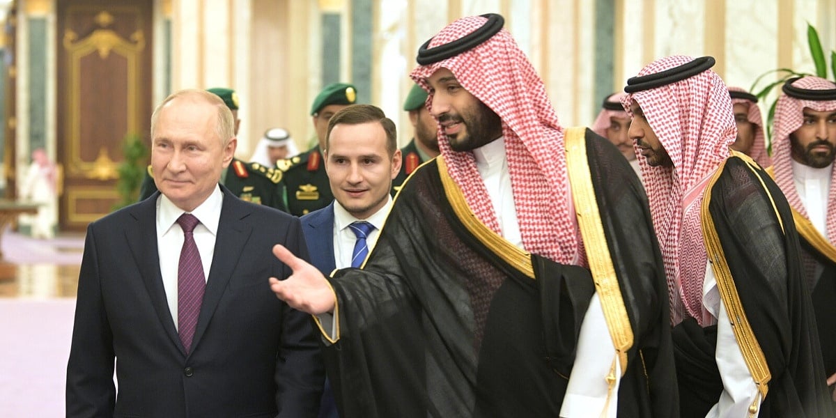 Putin i bin Salman o sigurnosti plovidbe kroz Hormuški moreuz: Svi žele brzi prekid neprijateljstva