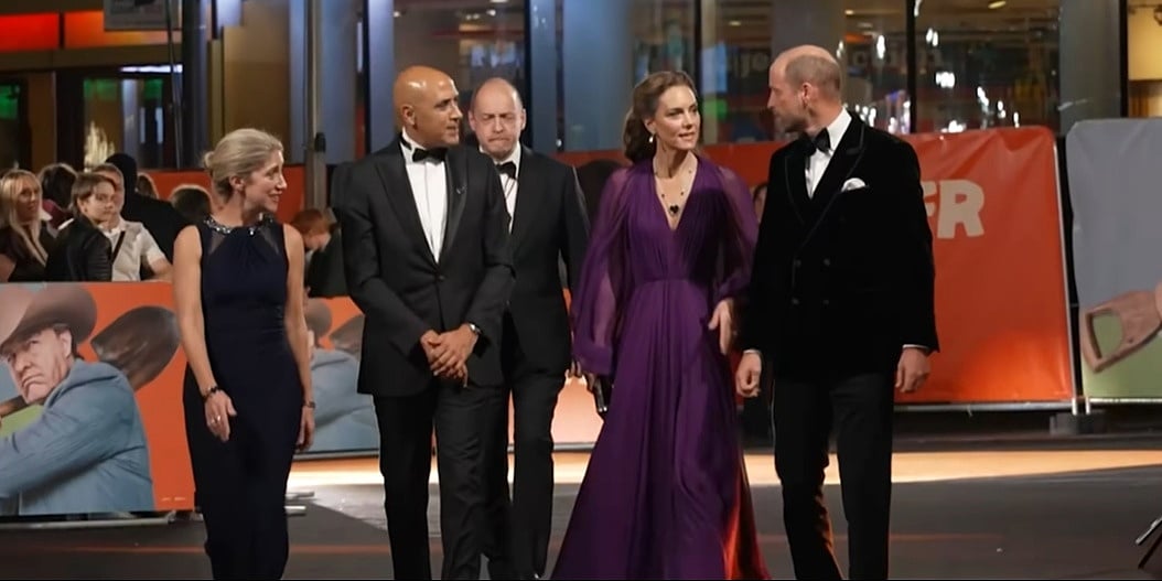 Kate Middleton se spotaknula prilikom dolaska na premijeru filma "Digger": Nakratko je izgubila ravnotežu