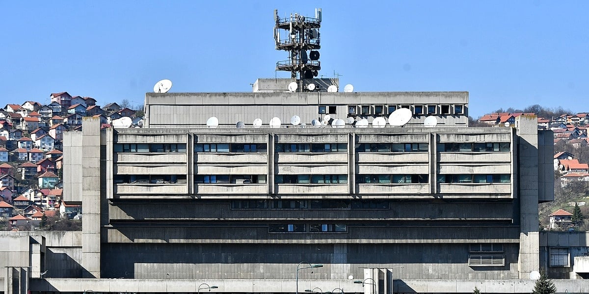 Nakon više od mjesec dana opstrukcija: Deblokiran račun BHRT-a, radnici konačno dobijaju plate
