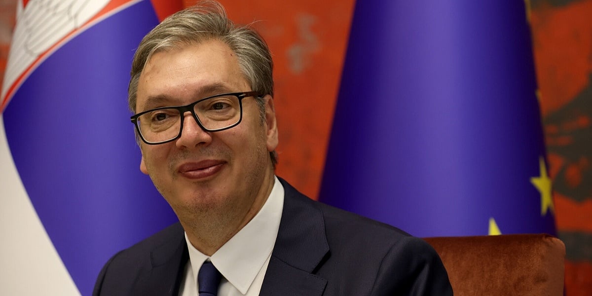 Američki kongresmen traži od EPP-a da prekine sve veze sa Vučićevim SNS-om, ali prije izbora: "Oni su radikali"