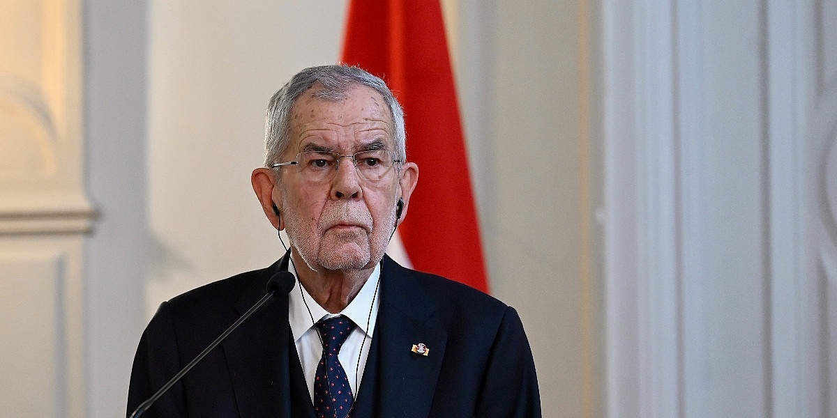 Austrijski predsjednik izjavom razbjesnio i Ruse, ambasada mu uputila žestoke kritike: "Čak laje i na slonove"