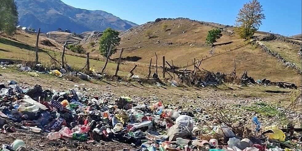 Zabrinjavajući prizori iz Lukomira: Otpad narušava prirodne ljepote Bjelašnice