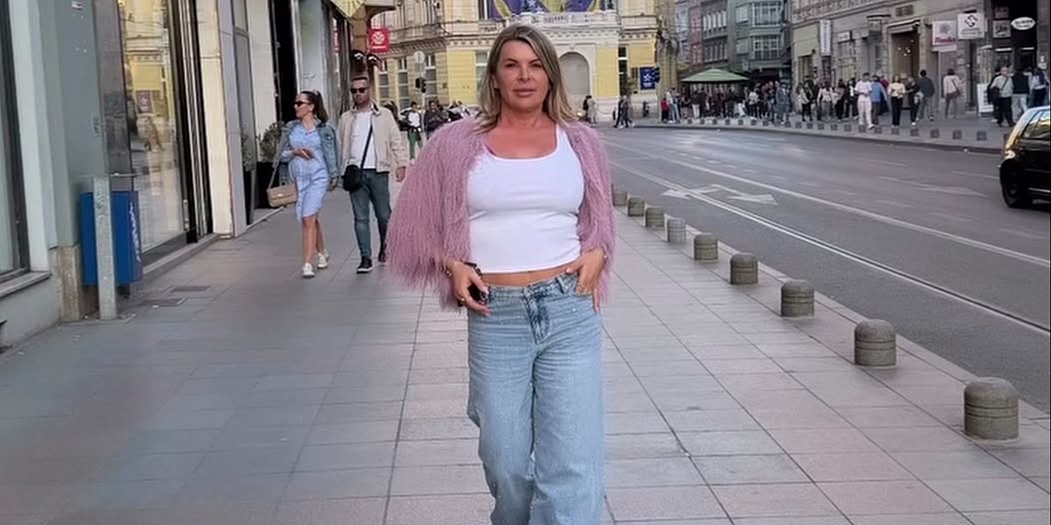 Fatima Demirović privukla pažnju ležernom modnom kombinacijom na sarajevskim ulicama