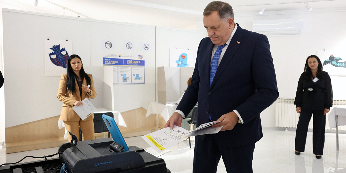 Cvijanović i Dodik obavili građansku dužnost: Komentarisali izborni proces i primjenu novih tehnologija
