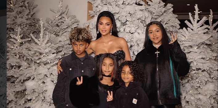 Kim Kardashian progovorila o organizaciji porodice: O njenom četvero djece brine se pet dadilja