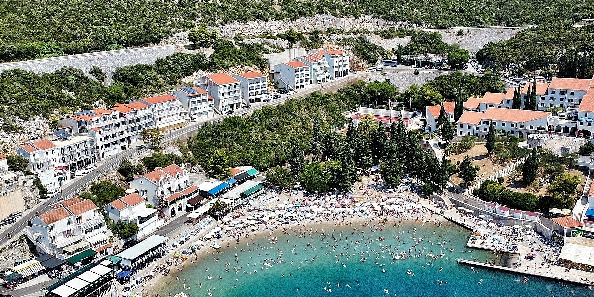 Ustavni sud FBiH utvrdio nezakonitost komunalne naknade u Neumu za elektroenergetske mreže, solare i telekome