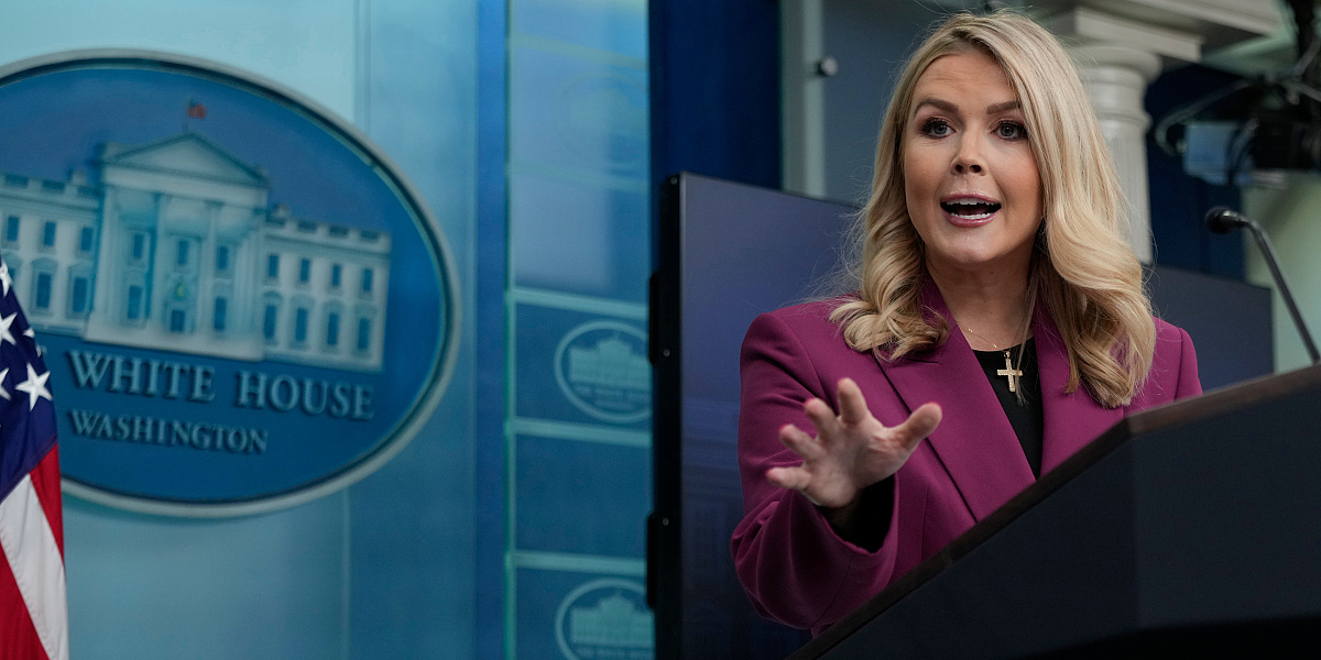 Karoline Leavitt, bivša glasnogovornica Bijele kuće, prelazi na Fox News